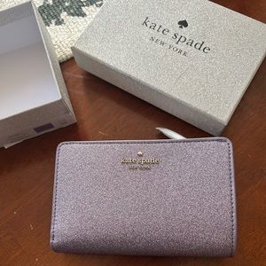 ON HOLD Kate Spade Wallet